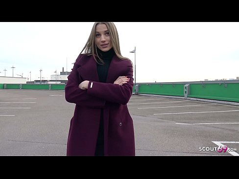 ❤️ GERMAN SCOUT SE YON RÈV TOUCH STEELE, PARKING TELLTALE AK SEXY POU LAJAN Porno nan nou ️❤