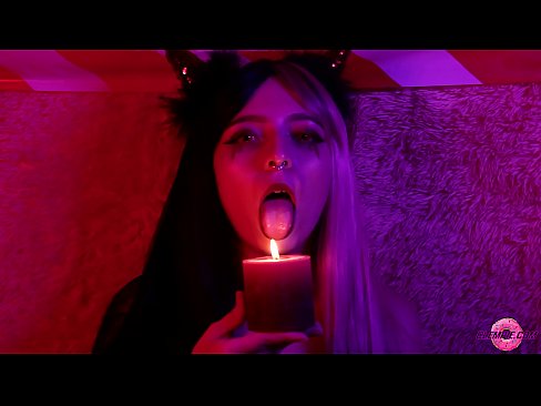 ❤️ Pipe pasyone soti nan Succubus Sexy ak akonplisman Bouch Porno nan nou ️❤