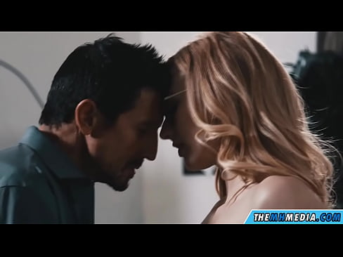 ❤️ Sèks amoure ak yon blond salope Porno nan nou ️❤